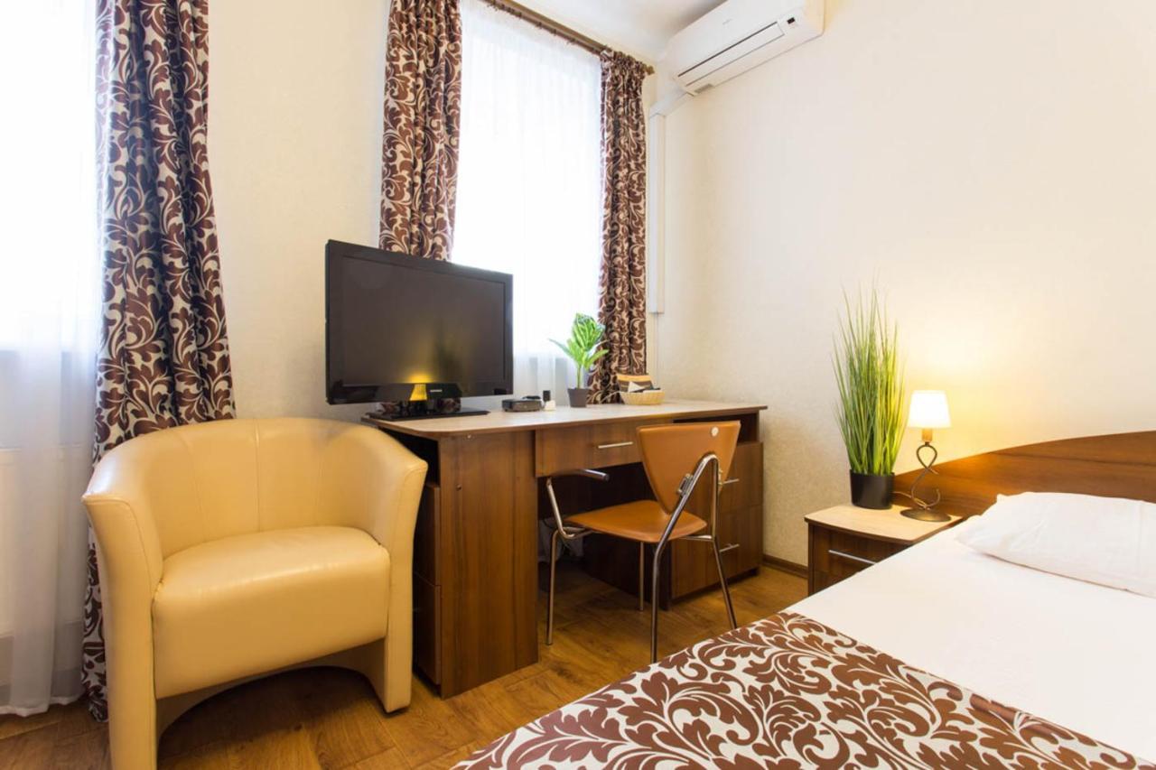 Studio In The City Center - Kravtsova Lane 13B-6 Kharkiv Exterior photo